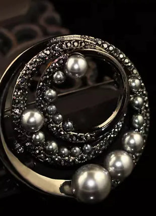 Spiral Ring Crystal Pearl Brooch for Elegant Ladies
