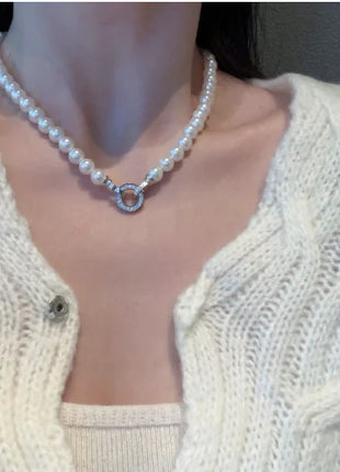 Pearl Clasp Choker