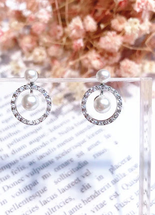 Pearl Elegance Stud Earrings