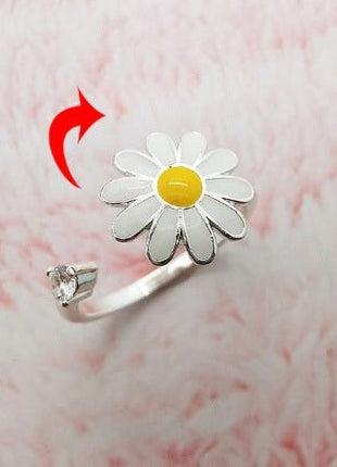 Metal flower-shaped fidget spinner rotatable ring for women in classic style