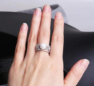 Natural Pearl Ring with Elegant 925 Silver Band