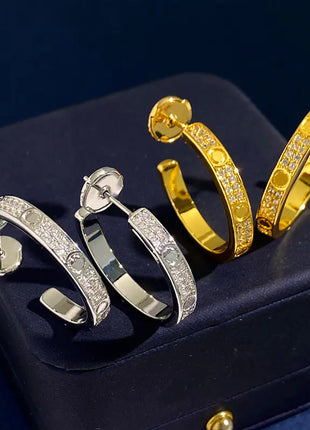 C-Shaped Large Earrings with Starry Design