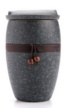 Black Porcelain Tea Infuser Mug with Lid – Modern Chinese Kung Fu Teacup