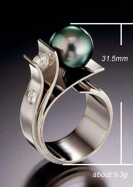 Creative Green Pearl Ring with Zircon Engagement Design