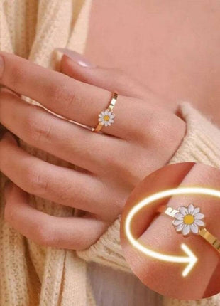 Fidget spinner rotatable flower ring for women made of metal in classic style